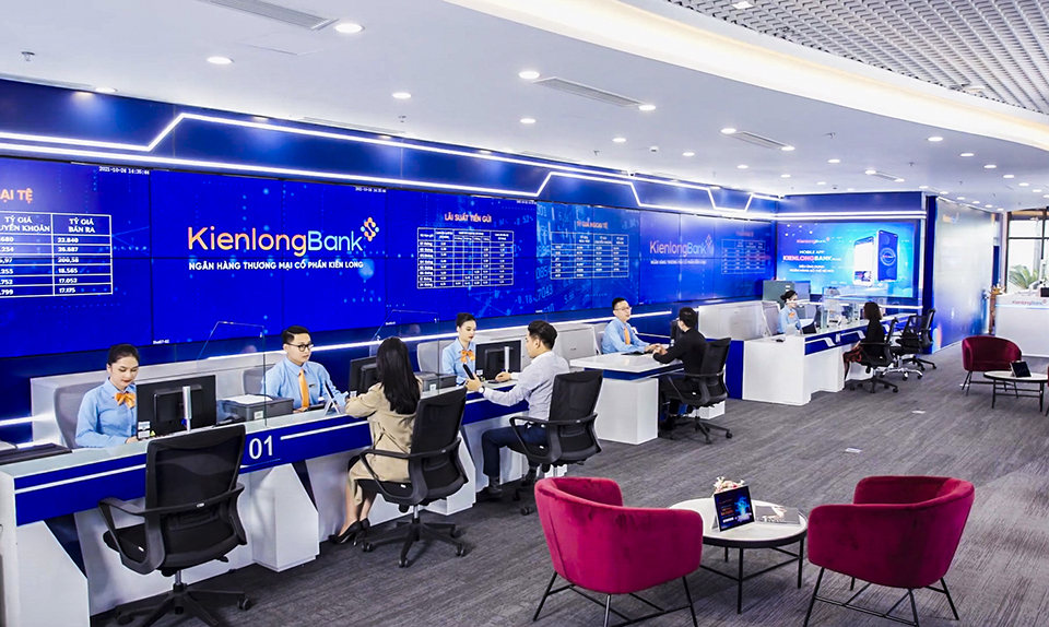 Không gian quầy giao dịch ngân hàng KienlongBank